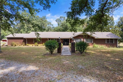 721 W George Pike Ln, Dewitt, AR, 72042-5006 | Card Image