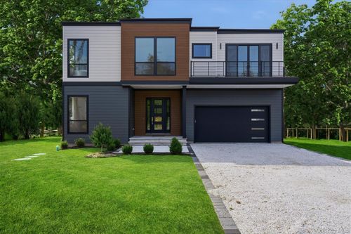 600 Glenn Rd, Southold, NY, 11971-3304 | Card Image