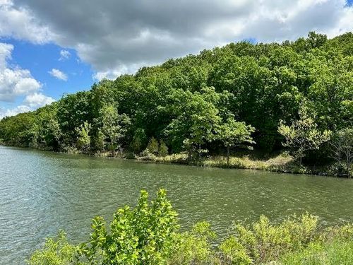 1303 View Park Circle, Horseshoe Bend, AR, 72512 | Card Image