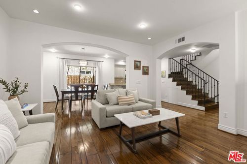 4-908 17th St, Santa Monica, CA, 90402 | Card Image