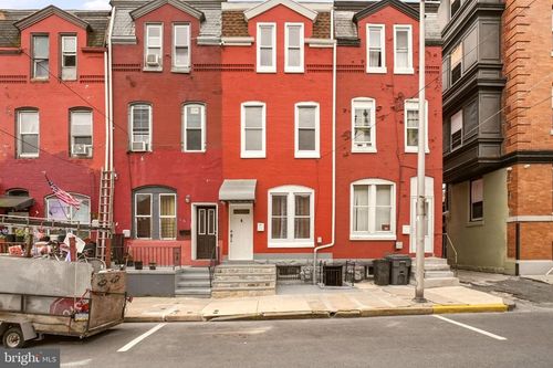616 Elm St, READING, PA, 19601-3312 | Card Image