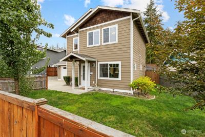 7767 Kildare Loop Nw, House other with 2 bedrooms, 1 bathrooms and 1 parking in Silverdale WA | Image 2