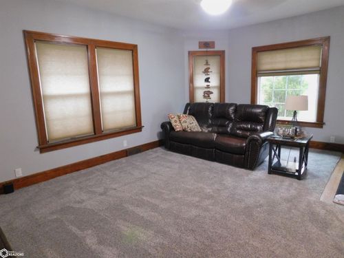 115 Ann St, Manning, IA, 51455-1126 | Card Image