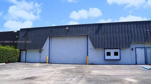 8080 Nw 33rd St, Doral, FL, 33122-1004 | Card Image