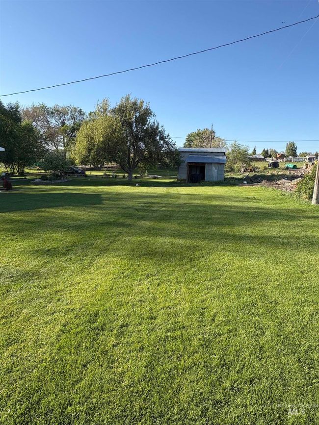 805 W Avenue H, House other with 3 bedrooms, 2 bathrooms and 2 parking in Jerome ID | Image 35