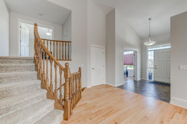 51 Cranridge Bay Se, Home with 3 bedrooms, 3 bathrooms and 8 parking in Calgary AB | Image 14