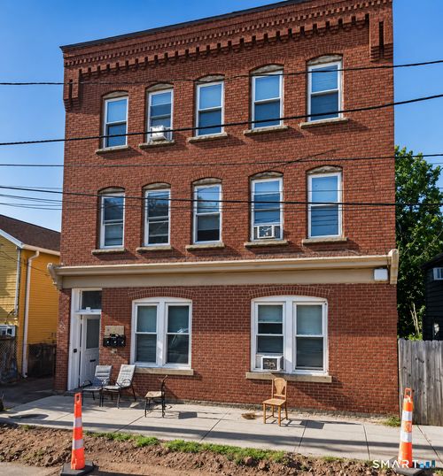 apt-2-14-2 Portland St, Middletown, CT, 06457-7602 | Card Image