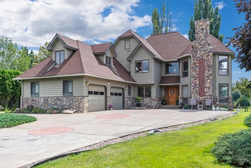 112 River View Dr, Kalispell, MT, 59901-2700 | Card Image