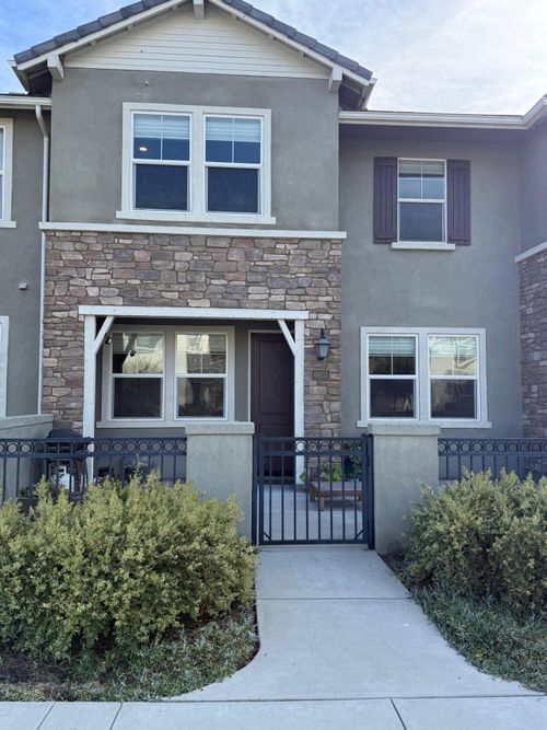 6651 Calle Koral, Santa Barbara, CA, 93117-5342 | Card Image