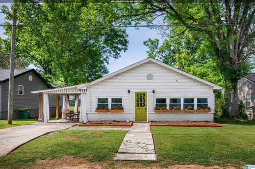 8413 Thomas Ave, LEEDS, AL, 35094-1372 | Card Image