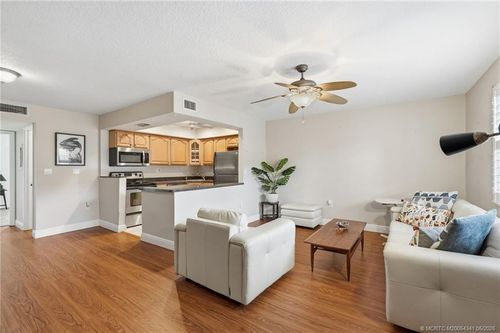 g3-2600 S Kanner Hwy, Stuart, FL, 34994-4640 | Card Image
