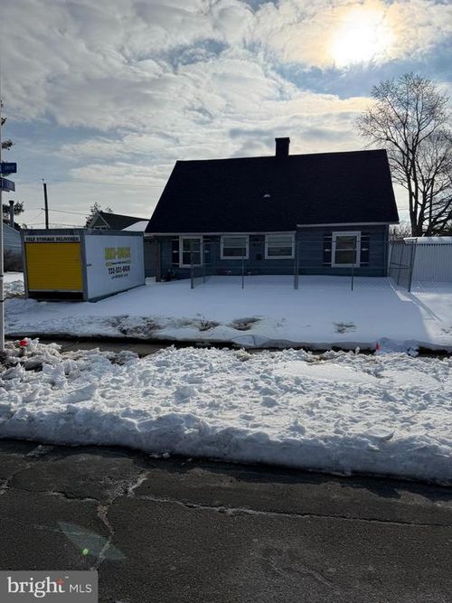 80 Brooklawn Dr, Willingboro, NJ, 08046-1547 | Card Image