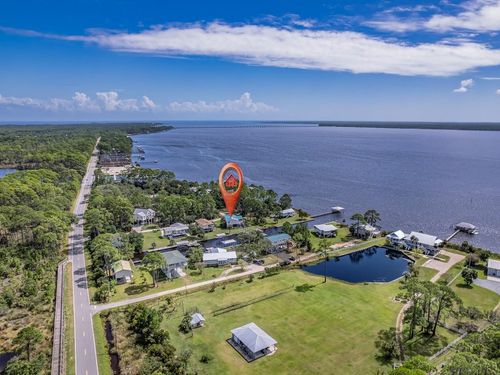 21 Shoreline Dr, Panacea, FL, 32346-2626 | Card Image