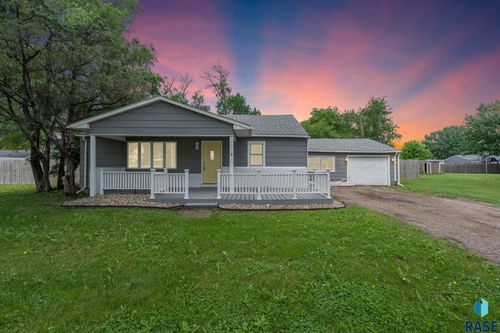 721 S Elm St Street, Lennox, SD, 57039 | Card Image