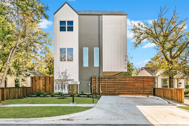 104 - 2210 Shea Rd, Condo with 2 bedrooms, 3 bathrooms and null parking in Dallas TX | Image 20