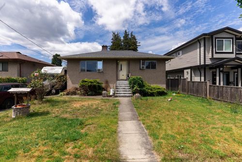 7465 Rosewood Street, Burnaby, BC, V5E2G6 | Card Image