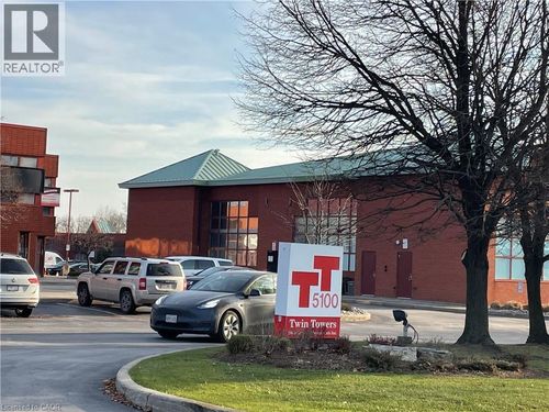 34-5100 S Service Rd, Burlington, ON, L7L5H4 | Card Image