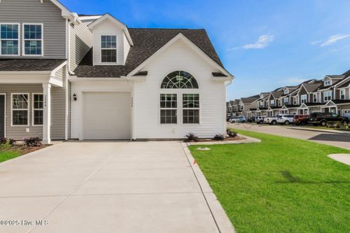 7260 Bellacroft Dr, Leland, NC, 28451-1970 | Card Image