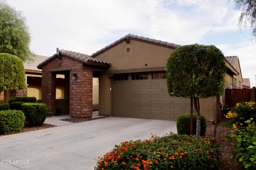 9133 W Sells Dr, Phoenix, AZ, 85037-0806 | Card Image