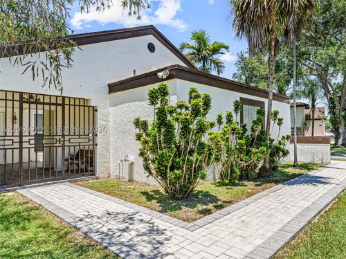 15491 Sw 153rd St, Miami, FL, 33187-5426 | Card Image