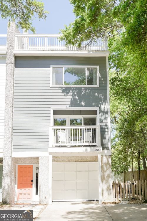 1313 Beachview Dr, Saint Simons Is, GA, 31522-4208 | Card Image