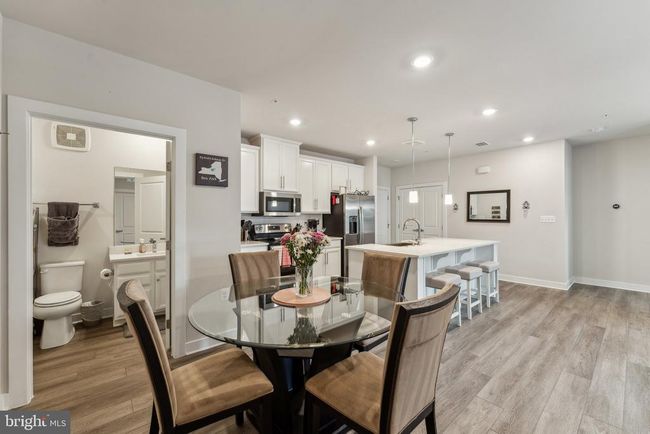 4J - 12875 Mosaic Park Way, Condo with 2 bedrooms, 2 bathrooms and null parking in HERNDON VA | Image 7