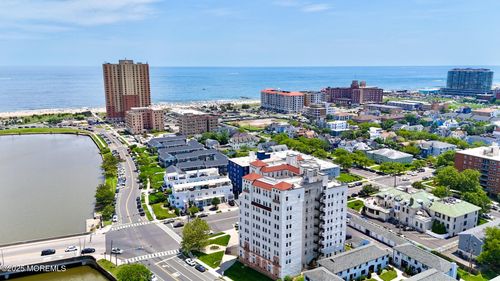 3j-400 Deal Lake Dr, Asbury Park, NJ, 07712-5174 | Card Image