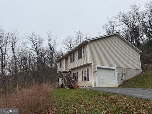 218 Walker Farm Dr, FRONT ROYAL, VA, 22630-5292 | Card Image