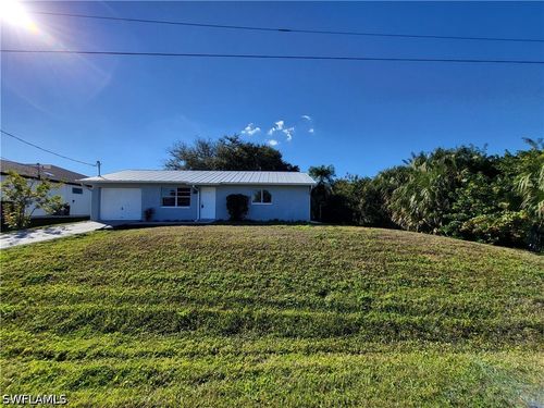 6143 Hester Ave, FORT MYERS, FL, 33905-7715 | Card Image
