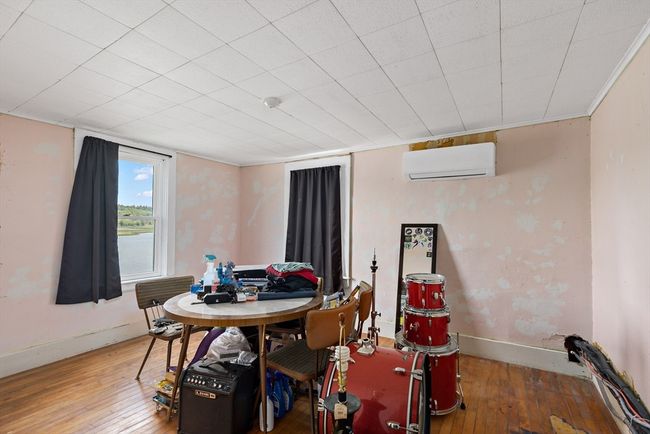 63 Oakdale Ave, House other with 4 bedrooms, 2 bathrooms and 6 parking in Marion MA | Image 16