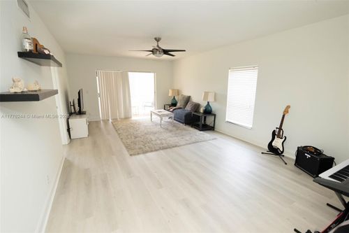 2150-2700 Casita Way, Delray Beach, FL, 33445-4566 | Card Image
