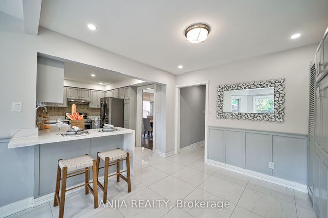 566 Rosebank Rd, House other with 5 bedrooms, 4 bathrooms and 4 parking in Pickering ON | Image 11