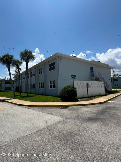 c2-102-225 Buccaneer Ave, Merritt Island, FL, 32952-2555 | Card Image