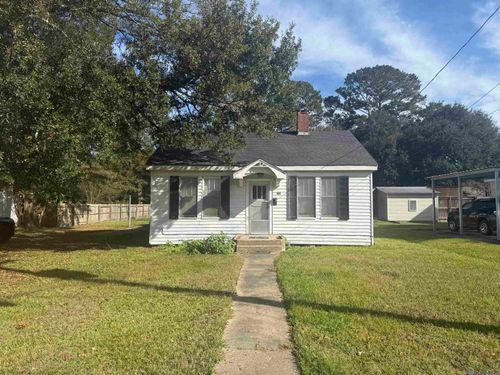 108 Saint Jude St, New Roads, LA, 70760-3720 | Card Image