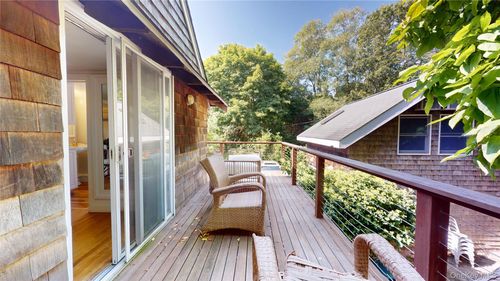 14 Franklin Ave, Westhampton Beach, NY, 11978-2109 | Card Image