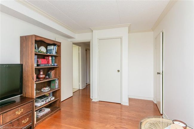 508 - 22 Marilyn Dr, House attached with 3 bedrooms, 2 bathrooms and 1 parking in Guelph ON | Image 36