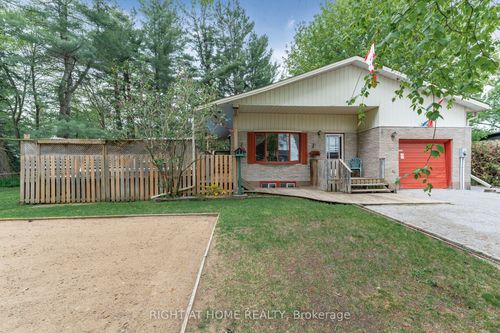 3500 Baldwick Lane, Utopia, ON, L0M1T0 | Card Image