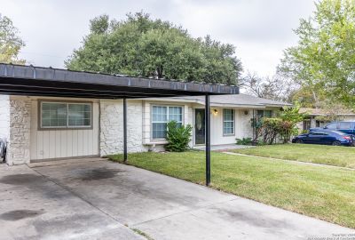 8007 Rimfire Dr, House other with 3 bedrooms, 2 bathrooms and null parking in San Antonio TX | Image 3