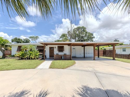 837 Laurel Ave, VENICE, FL, 34285-4720 | Card Image