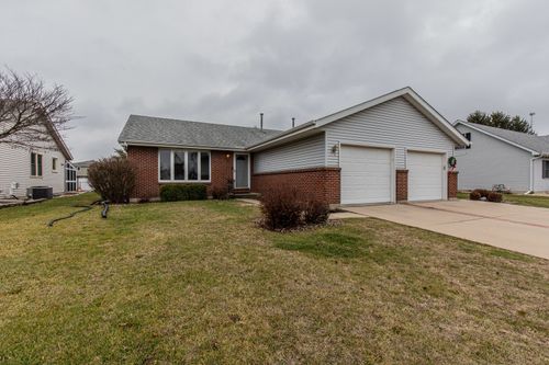 905 Heather Lane, Ottawa, IL, 61350 | Card Image