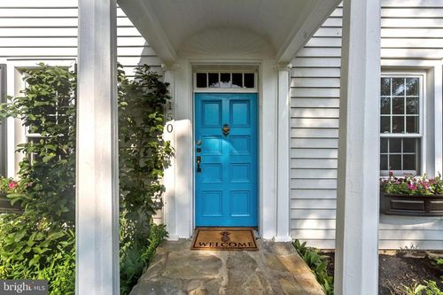 1150 Poplar Row Ln, UPPERVILLE, VA, 20184-1751 | Card Image