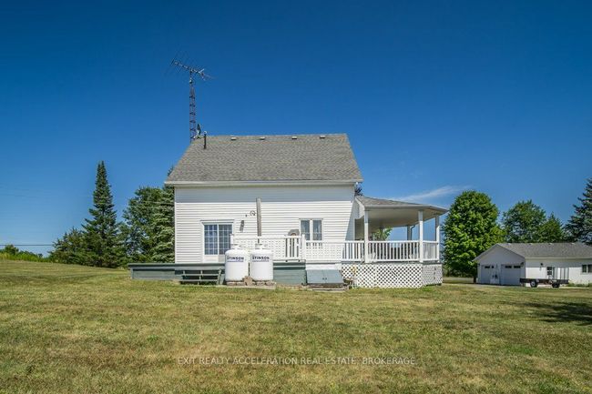 2492 County Rd 41, House other with 3 bedrooms, 2 bathrooms and 6 parking in Roblin ON | Image 24