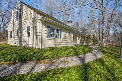 97 Wyldewood Rd, Easton, CT, 06612-1527 | Card Image