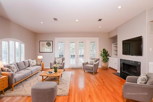 3818 Hazard St, Houston, TX, 77098-2504 | Card Image