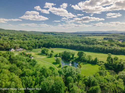 47 White Bridge Rd, Old Chatham, NY, 12136-2610 | Card Image