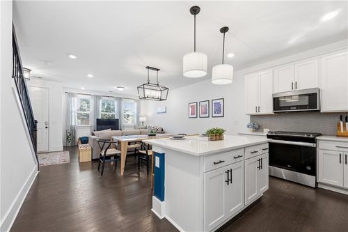 101-1506 Pinedale Cres Nw, Atlanta, GA, 30318-1231 | Card Image