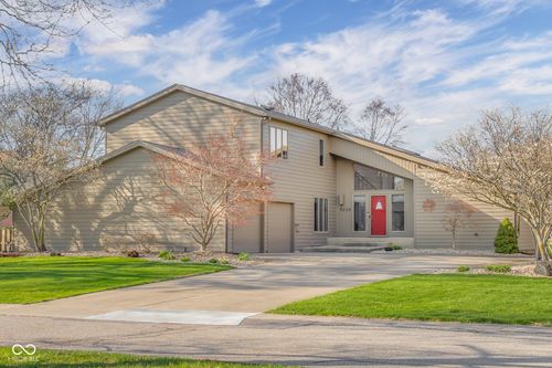 3830 Cove Rd, Columbus, IN, 47203-3605 | Card Image