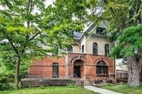 unit-2-128 Mount Pleasant Rd, Toronto, ON, M4W2S4 | Card Image