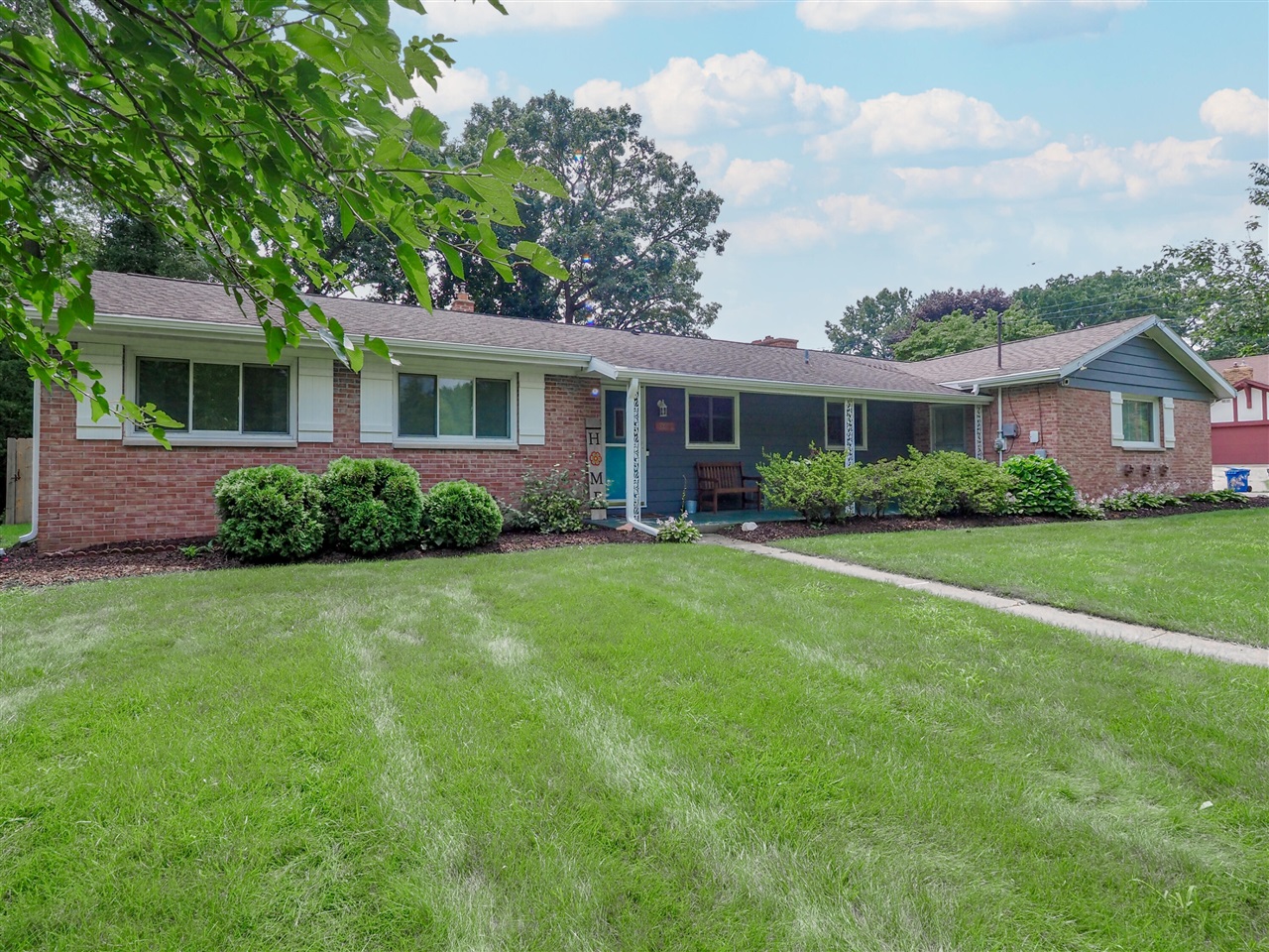 Ridgefield Rd, Portage, MI 49024