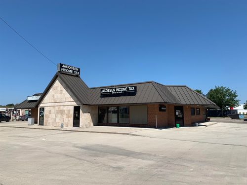 1015 S Grand Ave, Spencer, IA, 51301-5722 | Card Image